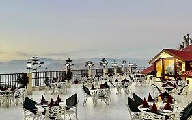 Jk Clarks Exotica - Centrally Located With Stunning Valley View